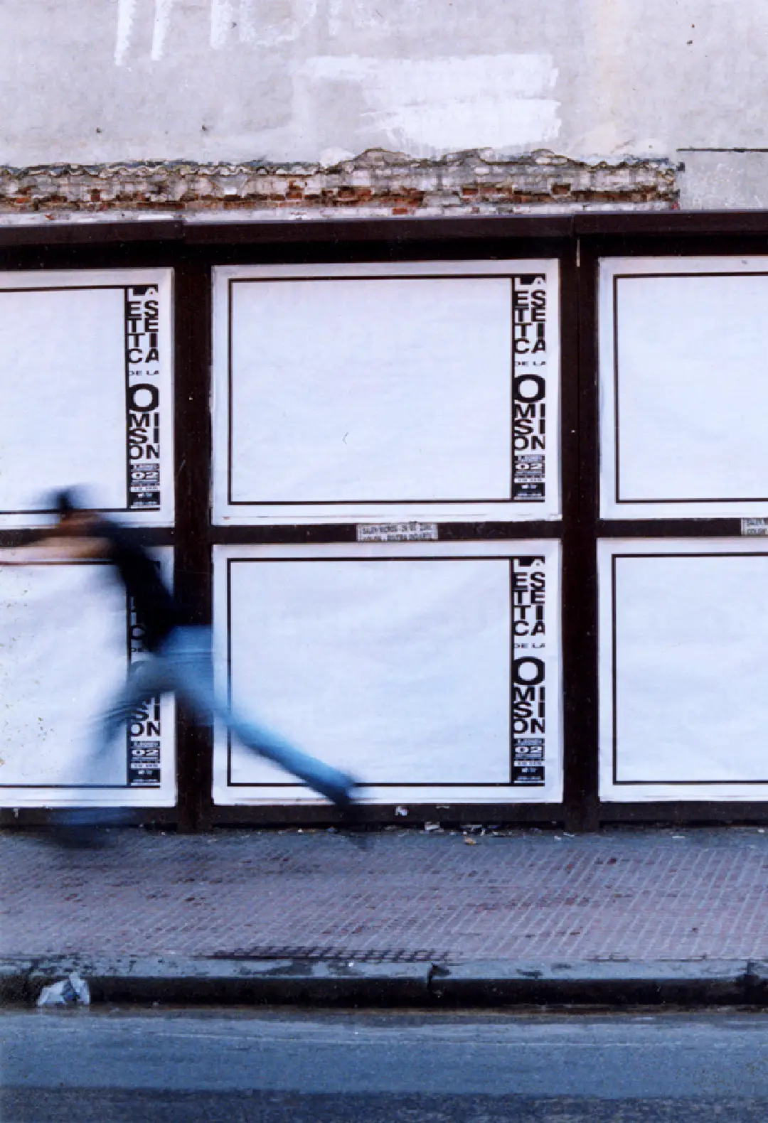 La estética de la omisión